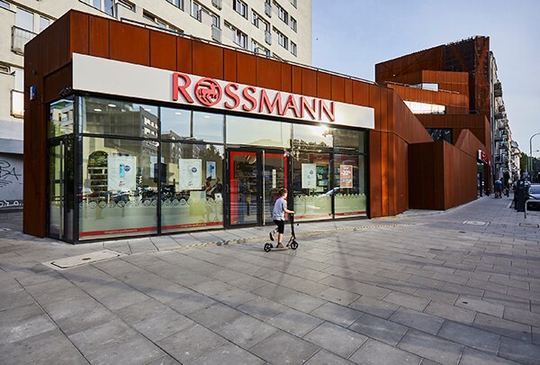 Rossmann_1.jpg