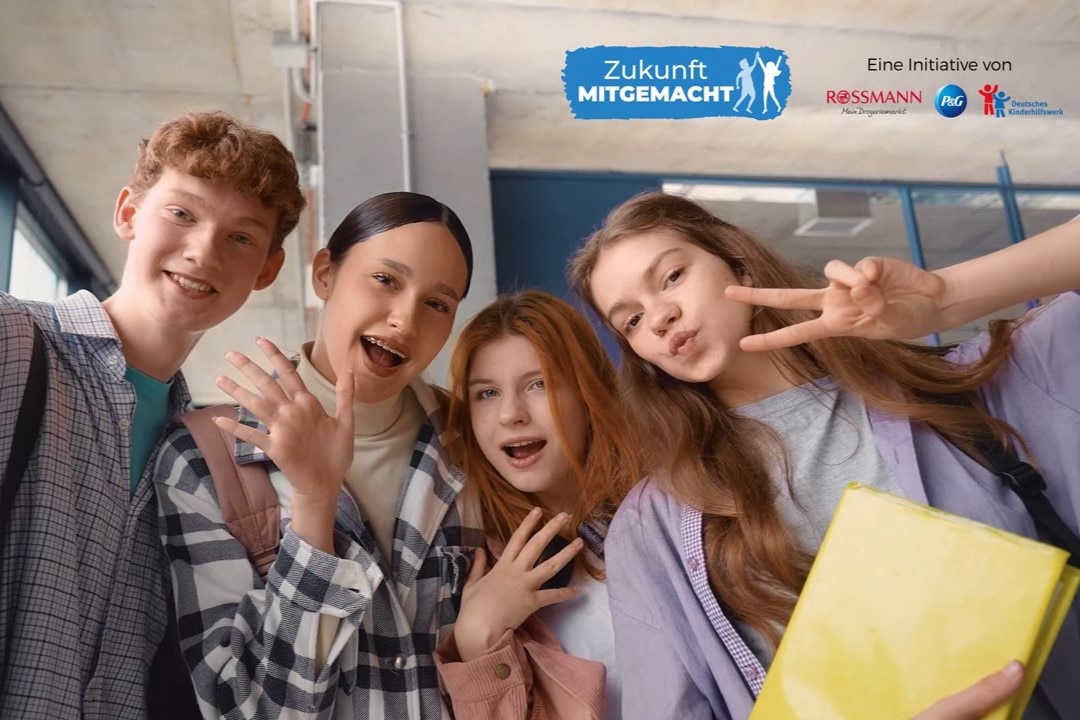 ROSSMANN-and-PG-Support-the-School-of-Tomorrow32.jpg